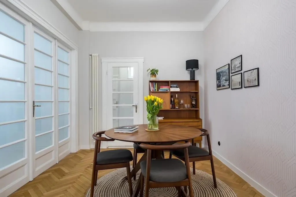 Exquisite Art Deco 2Br Apartment Prime Location Bukarest Rumänien