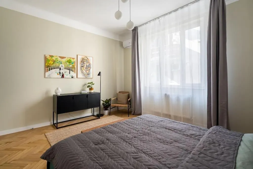 Exquisite Art Deco 2Br Apartment Prime Location 布加勒斯特